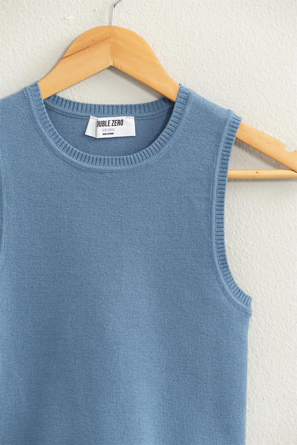 Ribbed Knit Cropped Tank Top in Gray Blue