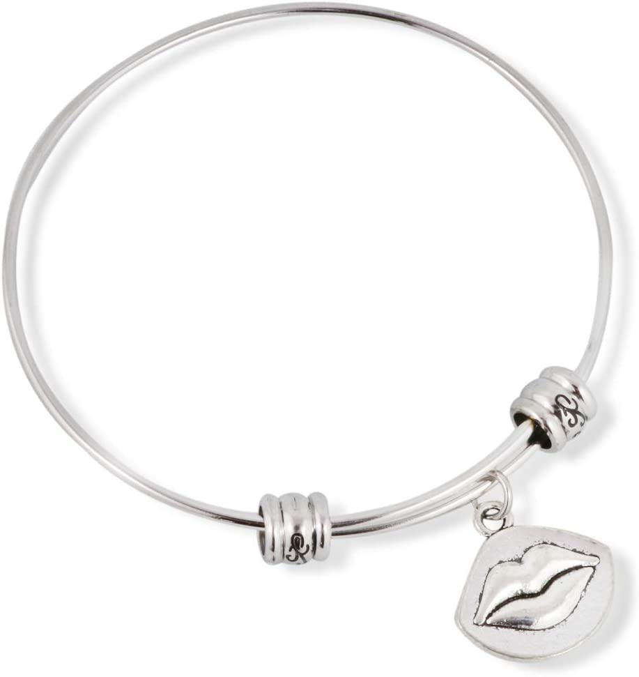 Emerald Park Jewelry Lips on Oval Fancy Charm Bangle-0