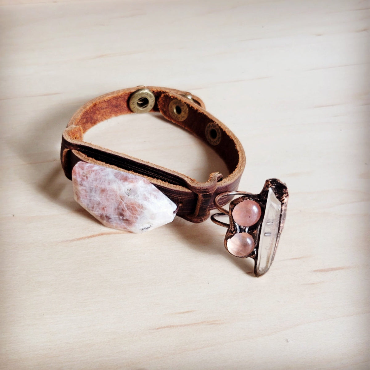 Sunstone Slab Narrow Leather Cuff Bracelet-4