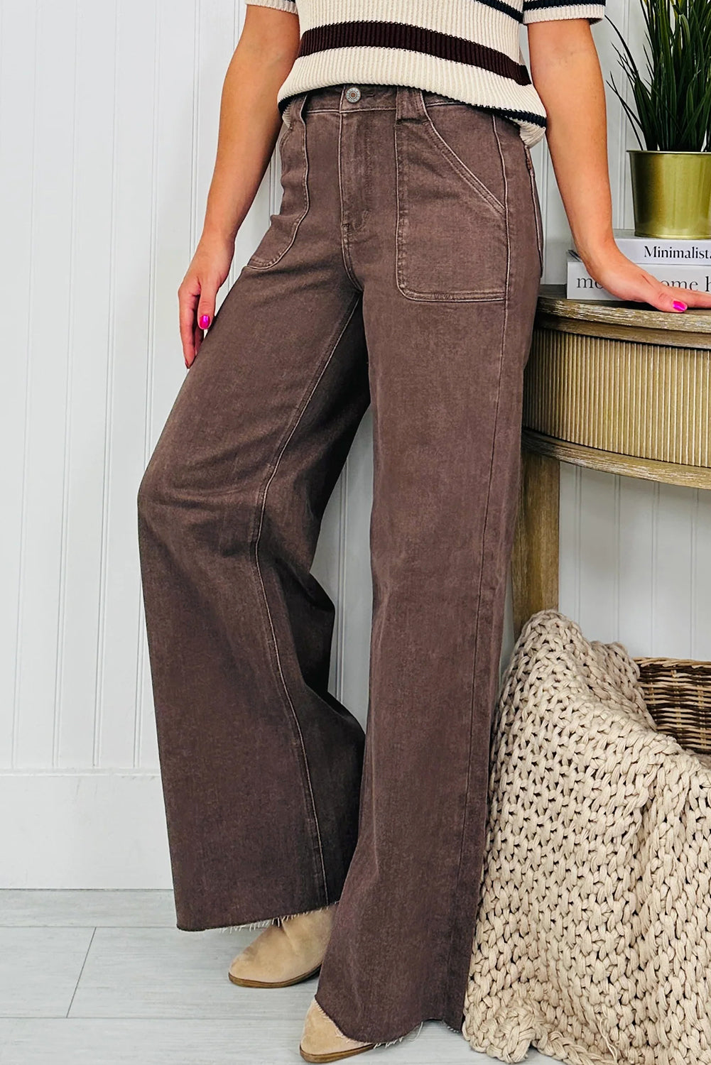 Elora Washed Patch Loose Jeans-2