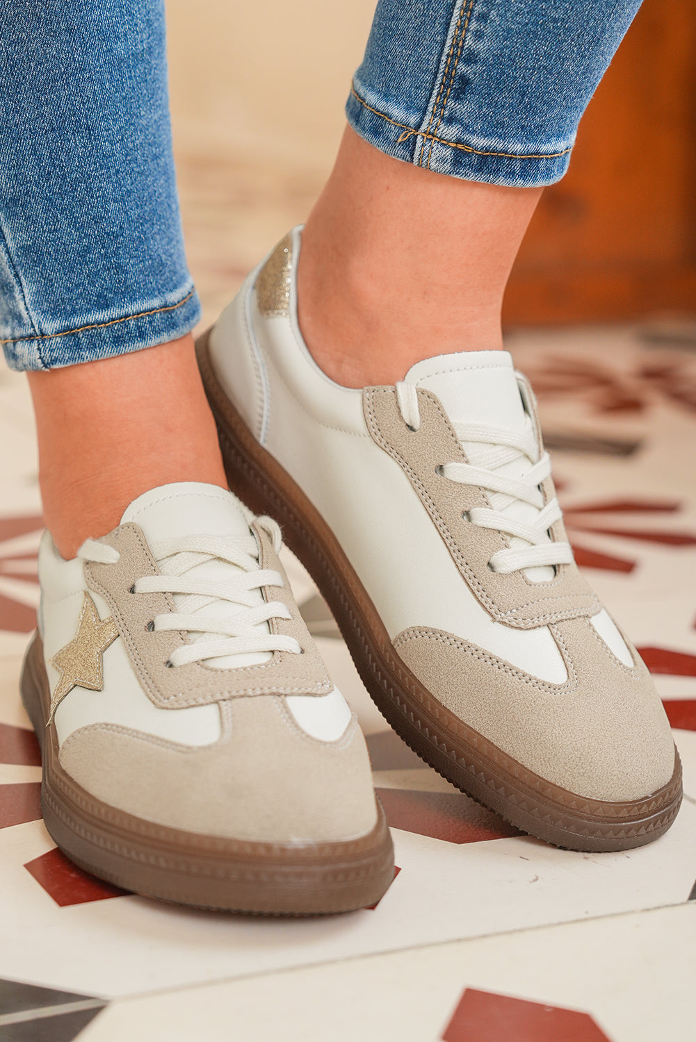 Starry Patch Lace-Up Retro Flattie