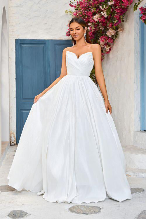 Belle of the Ball J25014