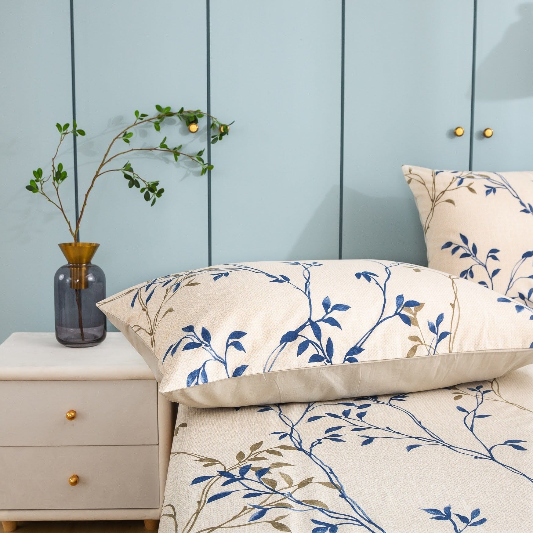 Tache Poplin Cotton Elegant Leaf Vine Cream Beige Pillowcase (JHW-842)-2