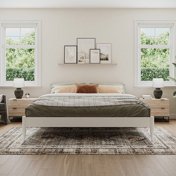 Queen Size Solid Hardwood Victorian Style White Platform Bed-2