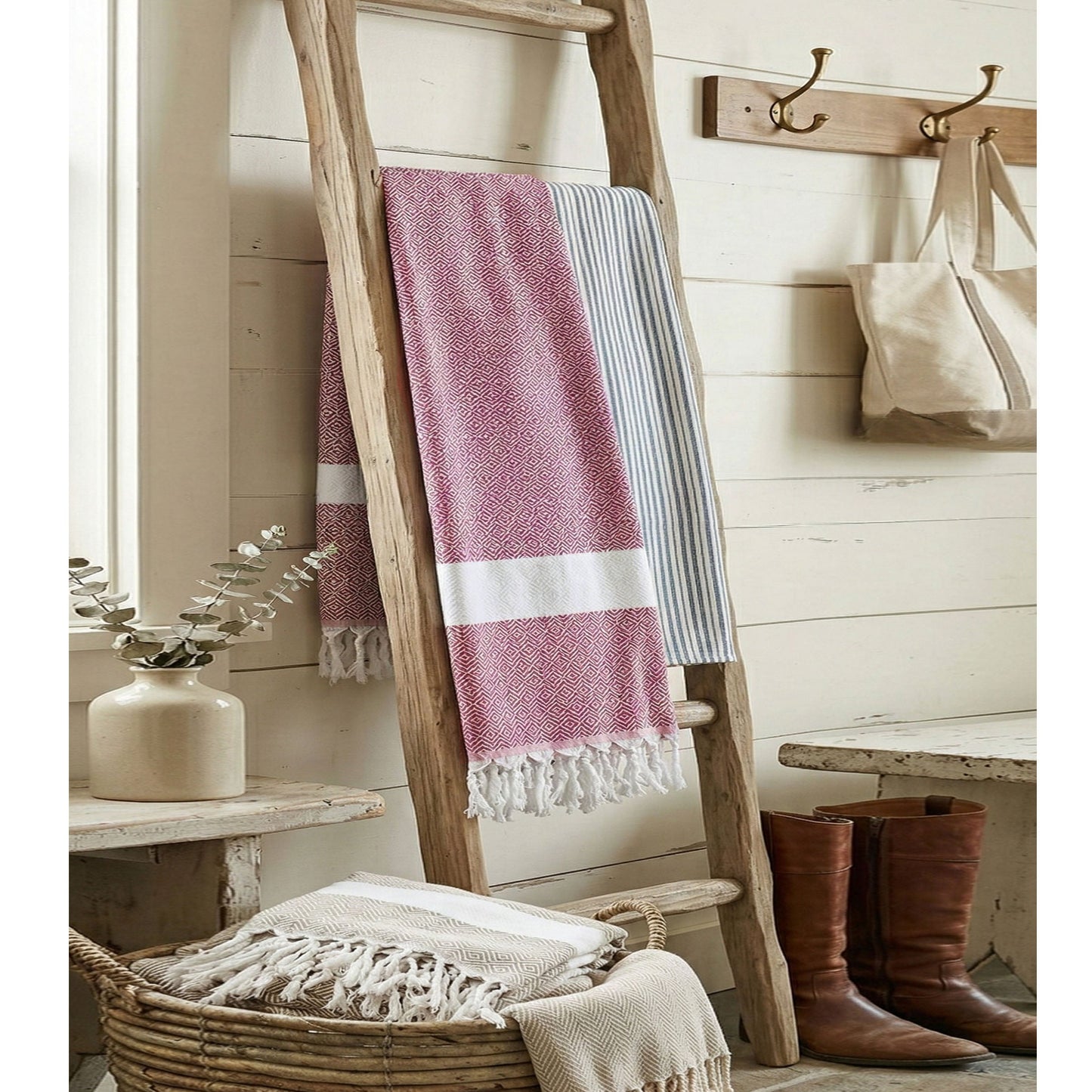 Haley Diamond Towel 200GSM-7