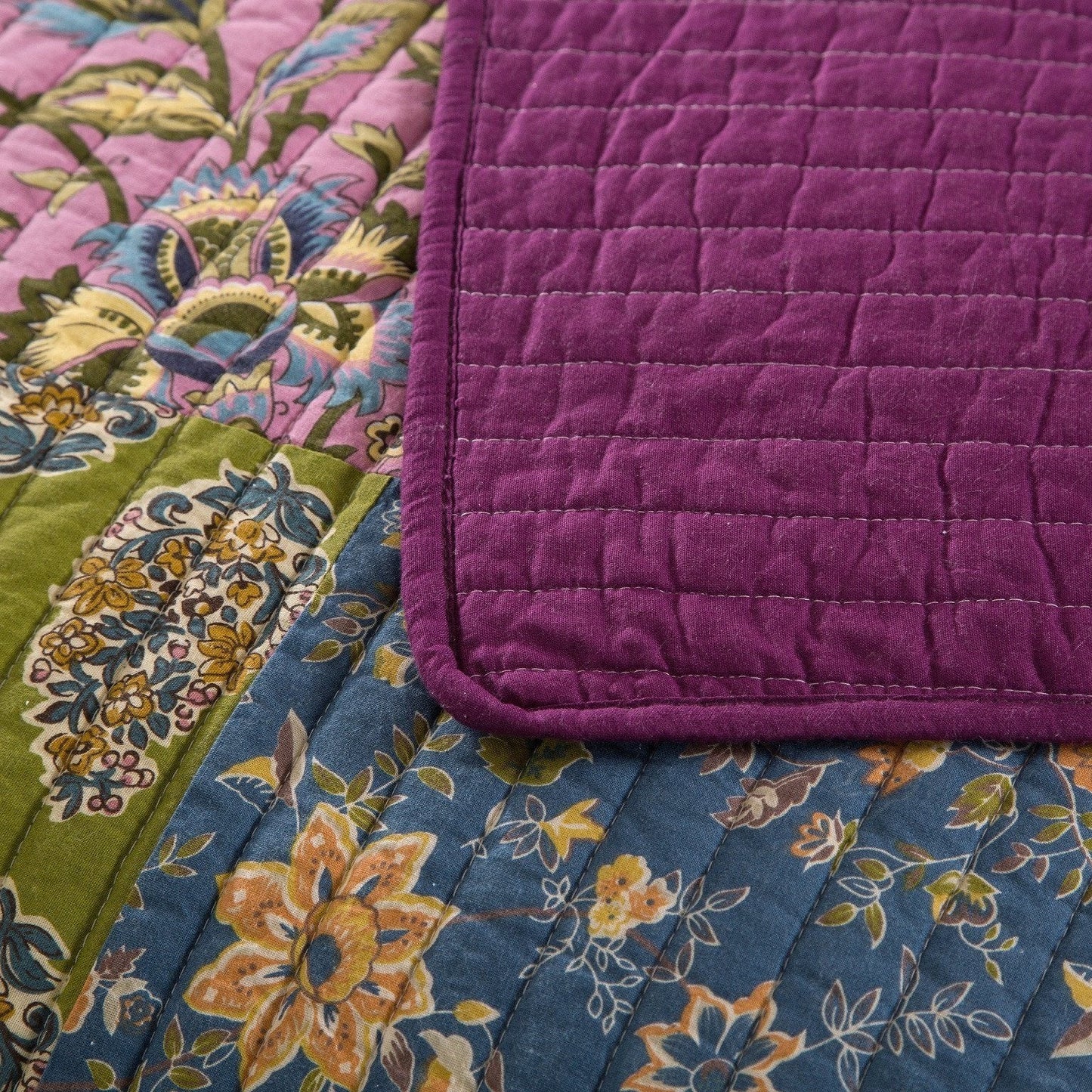 Tache Cotton Bohemian Carnival Garden Quilted Patchwork Bedspread Set (JHW-676)-2